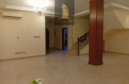 Villa - 5 Bedrooms - 4 Bathrooms for rent in Sunrise - South Investors Area - New Cairo City - Cairo