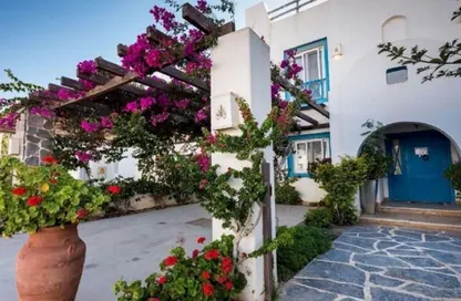 Townhouse - 3 Bedrooms - 4 Bathrooms for sale in Mountain View - Ras Al Hekma - North Coast