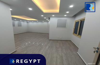 Office Space - Studio - 3 Bathrooms for rent in Bavaria Town - Zahraa El Maadi - Hay El Maadi - Cairo