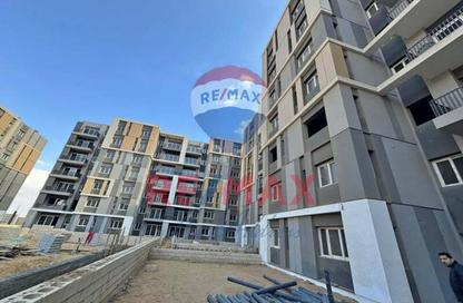 Apartment - 3 Bedrooms - 3 Bathrooms for sale in HAP Town - Mostakbal City Compounds - Mostakbal City - Future City - Cairo