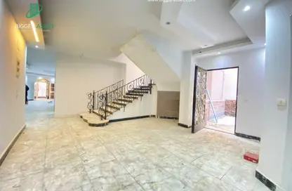 مساحات مكتبية - 5 غرف نوم - 3 حمامات للايجار في شارع 278 - المعادي الجديدة - حي المعادي - القاهرة