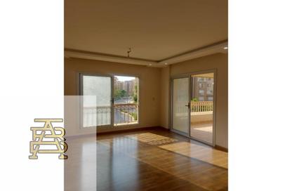 Apartment - 3 Bedrooms - 3 Bathrooms for sale in Madinaty - Cairo