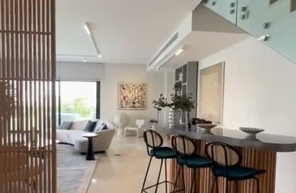 Villa - 6 Bedrooms - 6 Bathrooms for sale in Swan Lake West - 6 October Compounds - 6 October City - Giza