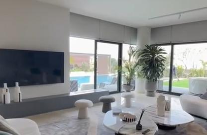 Villa - 6 Bedrooms - 6 Bathrooms for sale in Swan Lake West - 6 October Compounds - 6 October City - Giza