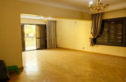 Apartment - 3 Bedrooms - 2 Bathrooms for sale in Al Sahaba Al Keram St. - Al Sefarat District - Nasr City - Cairo