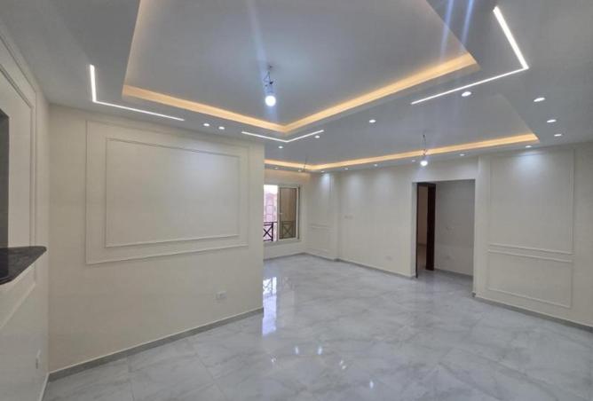 84245012 - Property Main Image