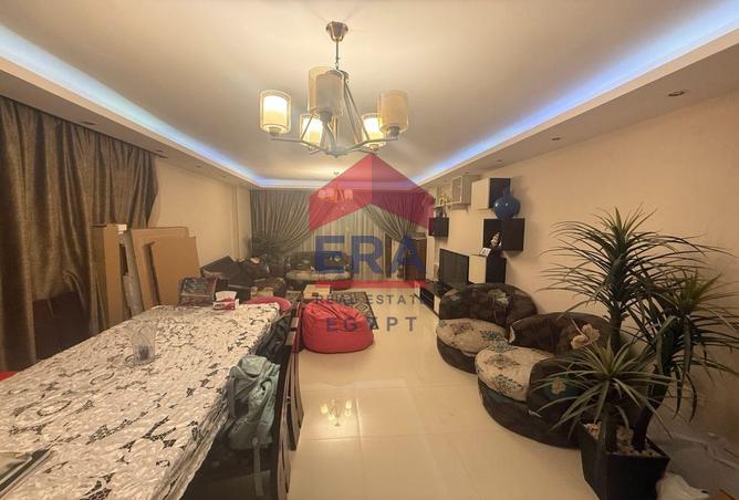 53718667 - Property Main Image