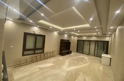 Apartment - 3 Bedrooms - 3 Bathrooms for rent in One 16 - Sheikh Zayed Compounds - Sheikh Zayed City - Giza