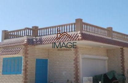 Chalet - 2 Bedrooms - 2 Bathrooms for rent in Ghazala Bay - Qesm Ad Dabaah - North Coast