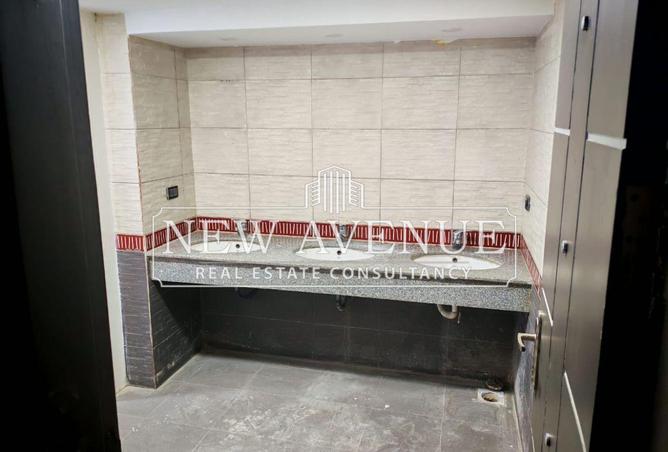 2P91w4qqy3s - Property Main Image