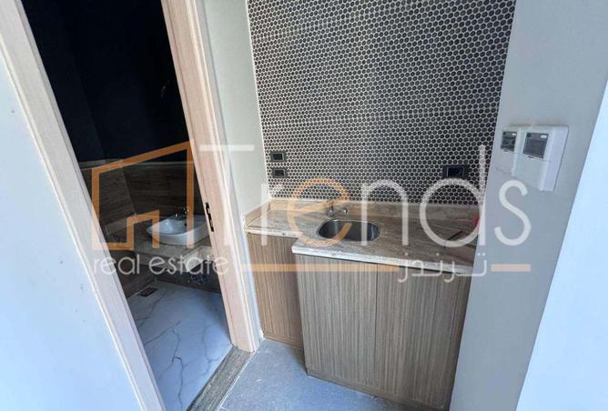 63143644 - Property Image 3