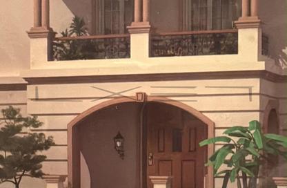 Villa - 4 Bedrooms - 5 Bathrooms for sale in Maxim - The 1st Settlement - New Cairo City - Cairo
