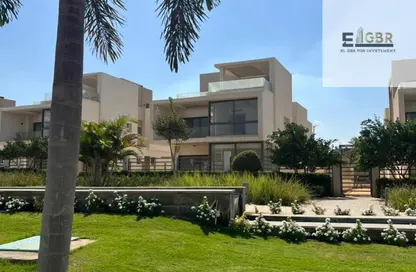 فيلا - 4 غرف نوم - 3 حمامات للبيع في فيفث سكوير - التجمع الخامس - مدينة القاهرة الجديدة - القاهرة