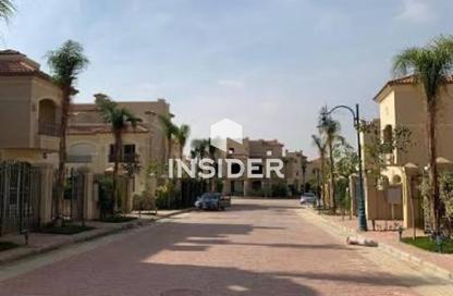 Townhouse - 4 Bedrooms - 4 Bathrooms for sale in Al Patio 5 East - El Patio - El Shorouk Compounds - Shorouk City - Cairo