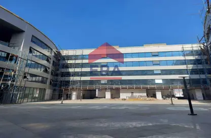 محل تجاري - استوديو للايجار في يو فينوس - التجمع الاول - مدينة القاهرة الجديدة - القاهرة