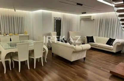 Penthouse - 4 Bedrooms - 4 Bathrooms for sale in Stone Residence - 5th Settlement Compounds - The 5th Settlement - New Cairo City - Cairo