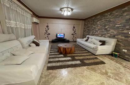 Apartment - 3 Bedrooms - 3 Bathrooms for rent in Al Thawra St. - Dokki - Giza