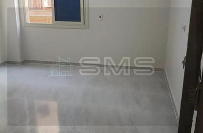 Apartment - 3 Bedrooms - 2 Bathrooms for rent in North Lotus - El Lotus - New Cairo City - Cairo