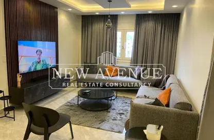 Apartment - 2 Bedrooms - 2 Bathrooms for sale in Mountain View Hyde Park - 5th Settlement Compounds - The 5th Settlement - New Cairo City - Cairo