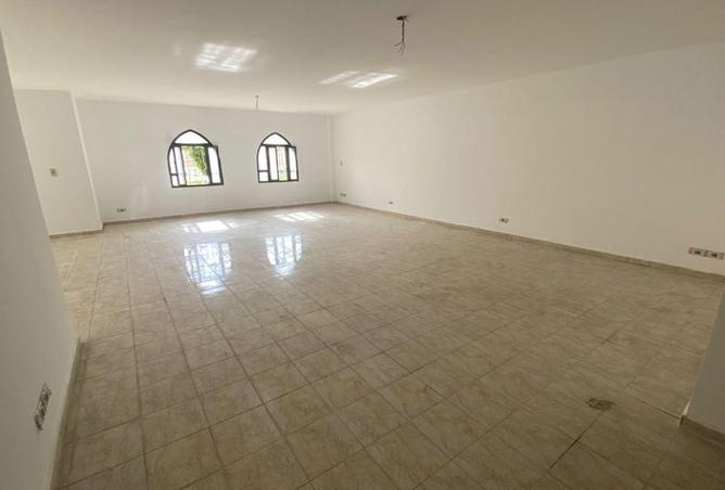 54873358 - Property Main Image