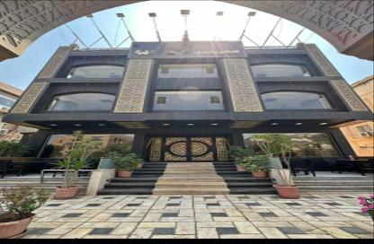 مطعم - استوديو - 3 حمامات للايجار في شارع التسعين الجنوبي - التجمع الخامس - مدينة القاهرة الجديدة - القاهرة