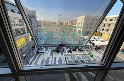 مساحات مكتبية - استوديو - 2 للبيع في مول  بيازا 59 - الحي السادس - الشيخ زايد - الجيزة