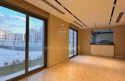 شقق فندقية - غرفة نوم - 1 حمام للبيع في امتداد المستثمرين الشمالية - مدينة القاهرة الجديدة - القاهرة