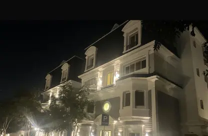 أي فيلا - 3 غرف نوم - 3 حمامات للبيع في ماونتن فيو اكتوبر بارك - الحي السادس - مدينة 6 أكتوبر - الجيزة