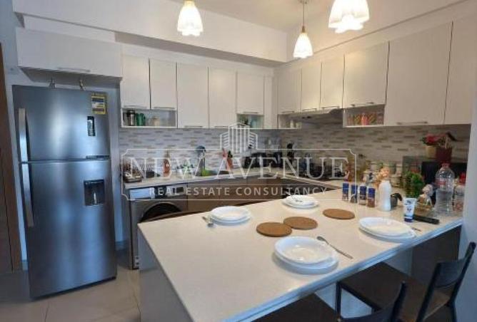 98831665 - Property Image 3