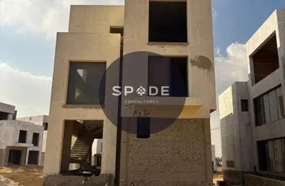 Twin House - 3 Bedrooms - 3 Bathrooms for sale in Stei8ht - The 1st Settlement - New Cairo City - Cairo