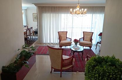 Apartment - 5 Bedrooms - 3 Bathrooms for sale in Mostafa Al Nahas St. - 6th Zone - Nasr City - Cairo
