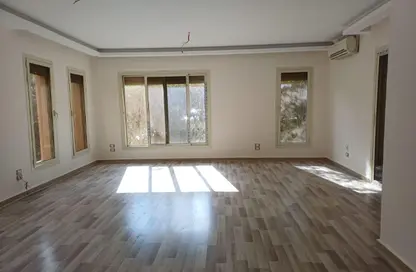 Townhouse - 4 Bedrooms - 4 Bathrooms for rent in La Nuova Vista - North Investors Area - New Cairo City - Cairo