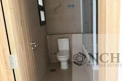 شقة - 3 غرف نوم - 3 حمامات للايجار في مون ريزيدنس - فيفث سكوير - التجمع الخامس - مدينة القاهرة الجديدة - القاهرة