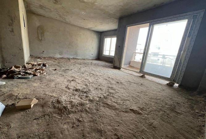 58242900 - صورة العقار 3