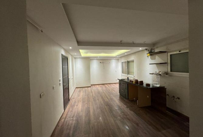 73759617 - Property Image 2