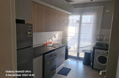 Apartment - 3 Bedrooms - 3 Bathrooms for sale in Village West - Sheikh Zayed Compounds - Sheikh Zayed City - Giza