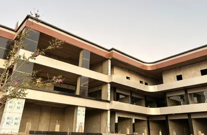 Shop - Studio for sale in Hadayek October - 6 October City - Giza