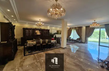 فيلا - 3 غرف نوم - 5 حمامات للبيع في رويال سيتي - كمبوندات الشيخ زايد - الشيخ زايد - الجيزة