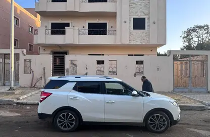 Apartment - 3 Bedrooms - 2 Bathrooms for sale in 1st Neighborhood - 8th District - Shorouk City - Cairo