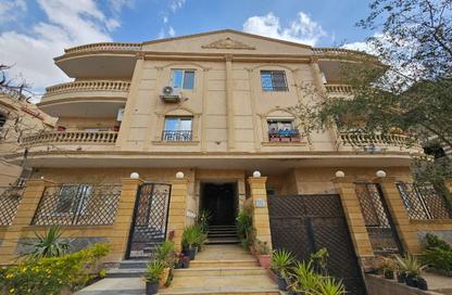 Apartment - 2 Bedrooms - 1 Bathroom for sale in Shorouk City - Cairo