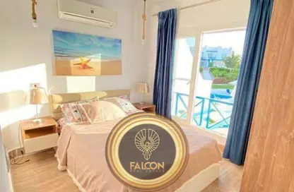 Chalet - 2 Bedrooms - 2 Bathrooms for sale in Mountain View - Ras Al Hekma - North Coast