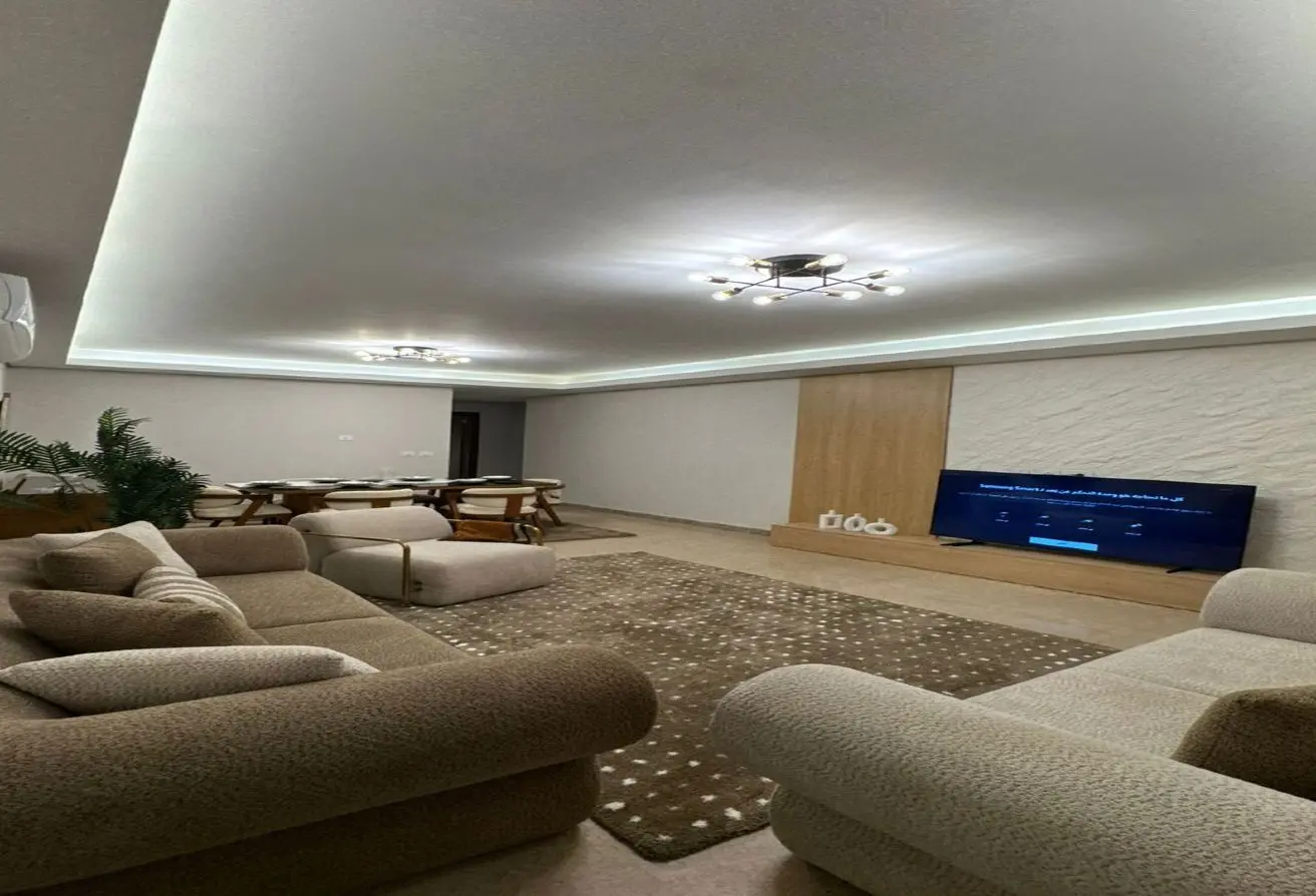 120880640 - Property Main Image