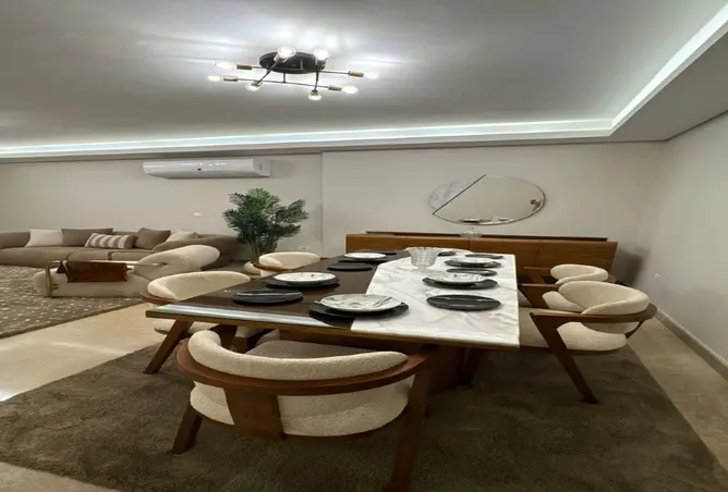 120880640 - Property Image 2