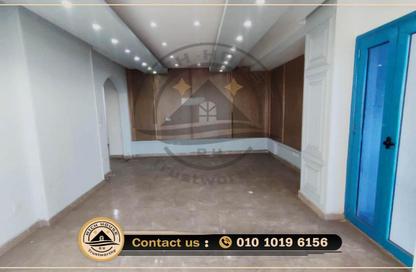 شقة - 2 غرف نوم - 2 حمامات للبيع في طريق الجيش - كامب شيزار - حي وسط - الاسكندرية