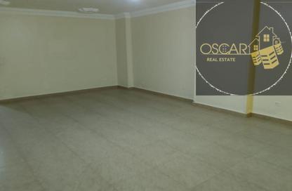 Office Space - 3 Bedrooms - 2 Bathrooms for rent in Mohi Al Din Abou El Ezz St. - Mohandessin - Giza