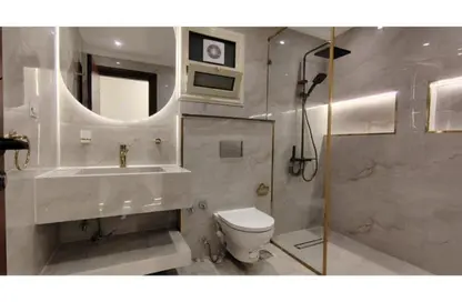 شقة - 3 غرف نوم - 3 حمامات للبيع في شارع ابو داوود الظاهري - المنطقة السادسة - مدينة نصر - القاهرة شقة - 3 غرف نوم - 3 حمامات للبيع في شارع ابو داوود الظاهري - المنطقة السادسة - مدينة نصر - القاهرة