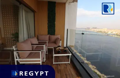 شقة - 4 غرف نوم - 5 حمامات للايجار في شارع احمد حشمت - الزمالك - القاهرة