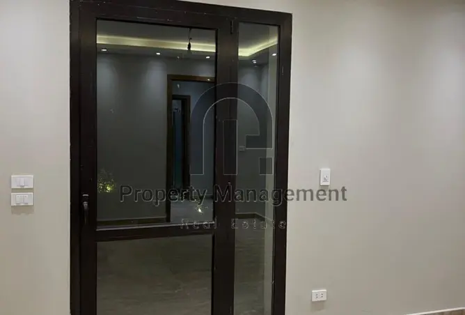 112709604 - Property Image 2