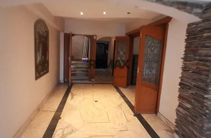 Apartment - 4 Bedrooms - 2 Bathrooms for sale in Mahmoud Ghoneim St. - 6th Zone - Nasr City - Cairo