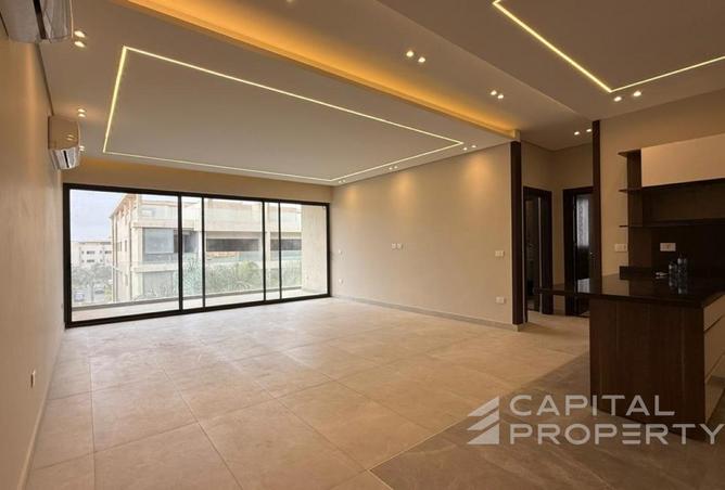 8720402 - Property Image 2